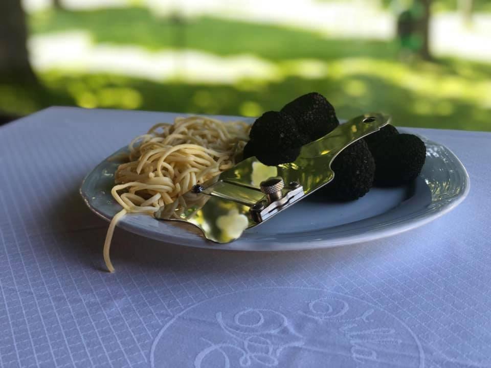 Calizzano Hotel Villa Elia מראה חיצוני תמונה