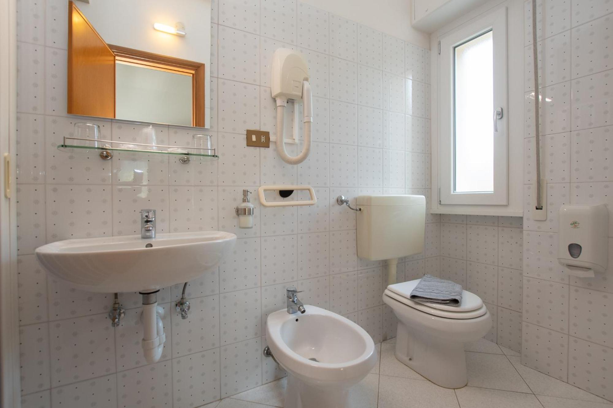 Calizzano Hotel Villa Elia מראה חיצוני תמונה